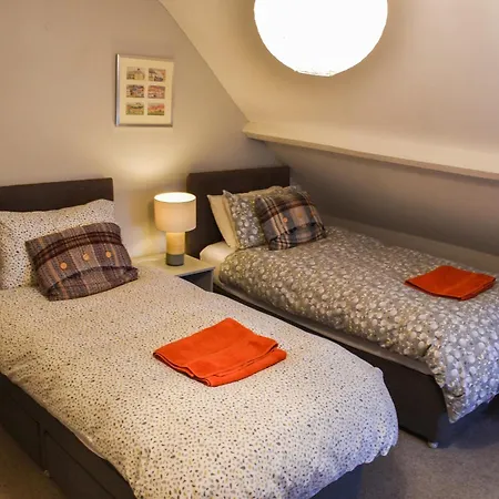 Home Cottage Nyaraló